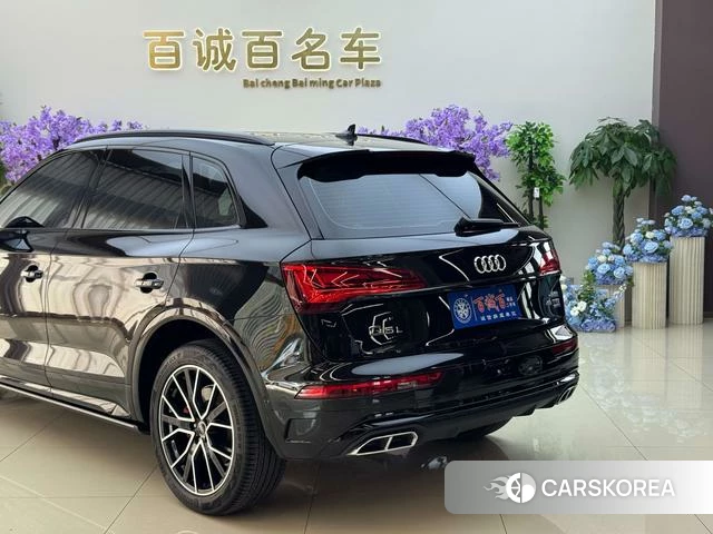 Audi Q5L 2025 Черный из Китая, фото 2