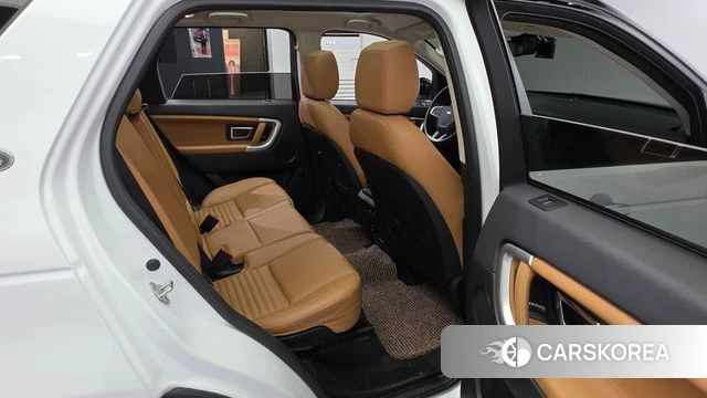 Land Rover Discovery Sports 2018 Белый из Кореи, фото 2