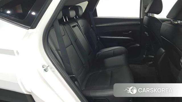 Hyundai Tucson (NX4) 2022 Белый из Кореи, фото 2