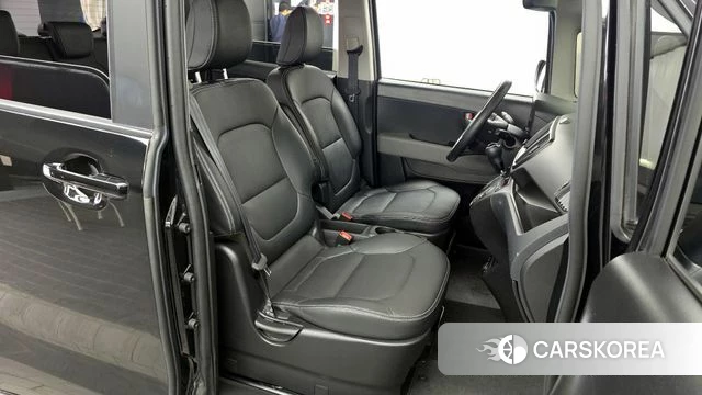 Kia The New Kia Ray 2023 Черный из Кореи, фото 2