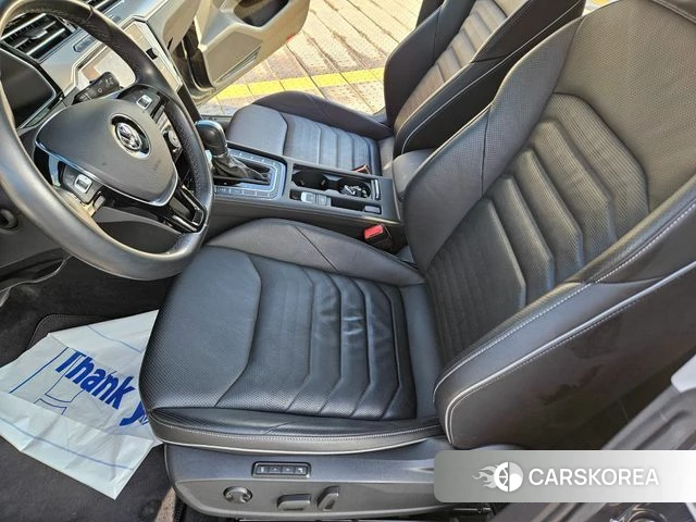 Volkswagen Arteon 2019 Серый из Кореи, фото 2