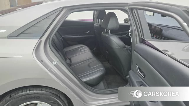 Hyundai Avante (CN7) 2020 Серебристо-серый из Кореи, фото 2
