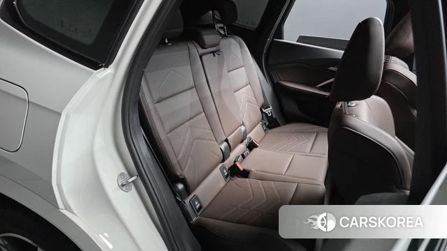 BMW X1 (U11) 2024 Белый из Кореи, фото 2