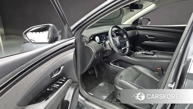 Hyundai Tucson (NX4) 2022 Серый из Кореи, фото 2