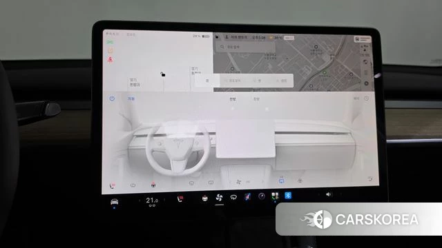 Tesla Model Y 2023 Белый из Кореи, фото 2