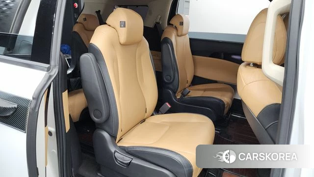 Kia Carnival 4th generation 2021 Белый из Кореи, фото 2