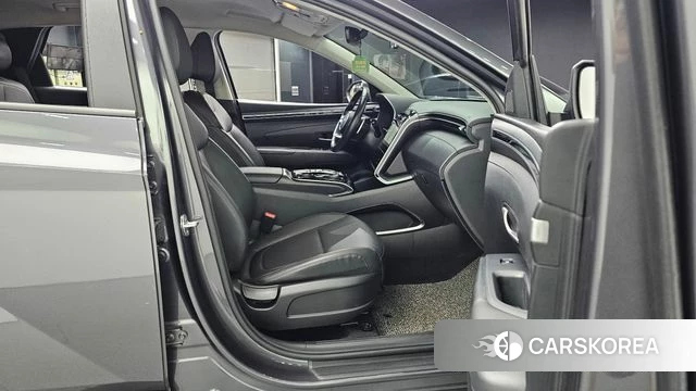Hyundai Tucson (NX4) 2022 Серый из Кореи, фото 2