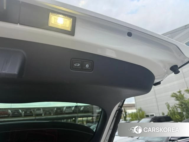 Genesis GV70 2021 Белый из Кореи, фото 2