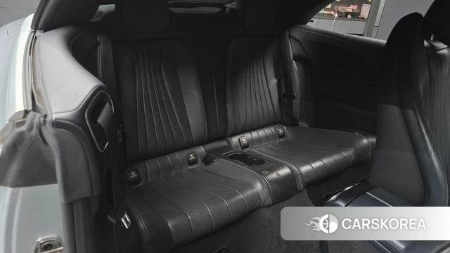 Mercedes-Benz E-Class W213 2019 Серебряный из Кореи, фото 2