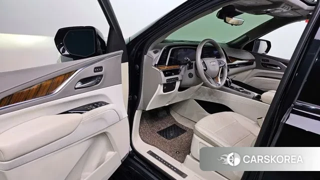 Cadillac Escalade 5th Generation 2023 Черный из Кореи, фото 2