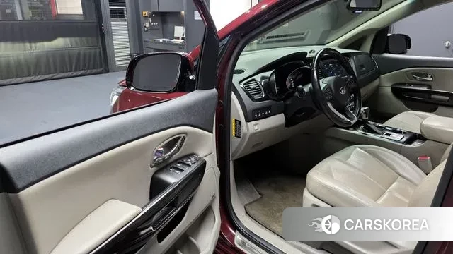 Kia The New Carnival 2018 Фиолетовый из Кореи, фото 2