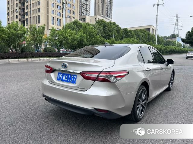 Toyota Camry 2022 Шампань из Китая, фото 2