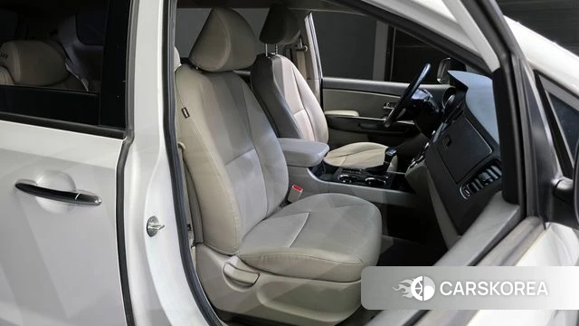 Kia The New Carnival 2020 Белый из Кореи, фото 2