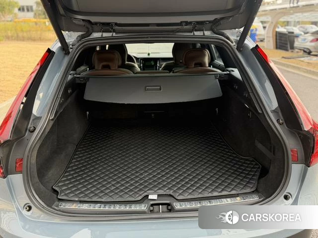 Volvo V90 2021 Синий из Китая, фото 2