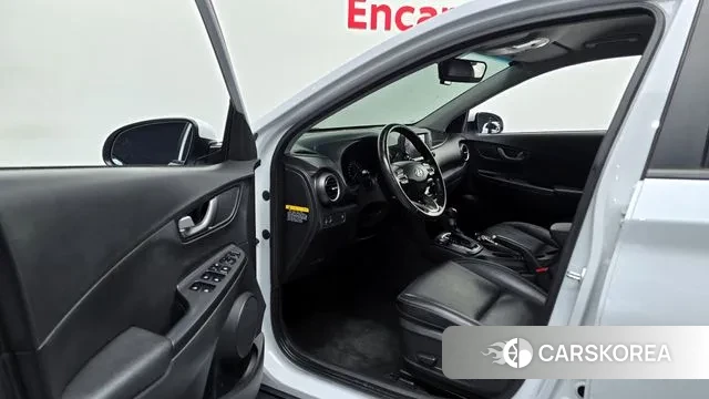 Hyundai Kona 2018 Белый из Кореи, фото 2