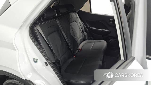 Hyundai Venue 2025 Белый из Кореи, фото 2