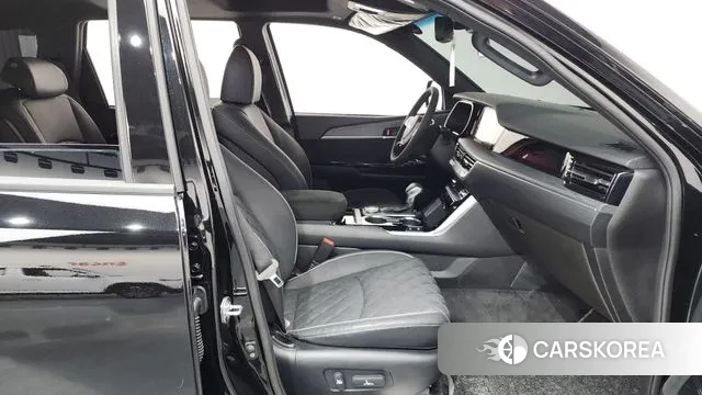 Kia Mohave Master 2023 Черный из Кореи, фото 2