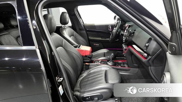 Mini Cooper S Countryman 2022 Черный из Кореи, фото 2