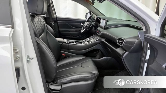 Hyundai The New Santa Fe 2022 Белый из Кореи, фото 2