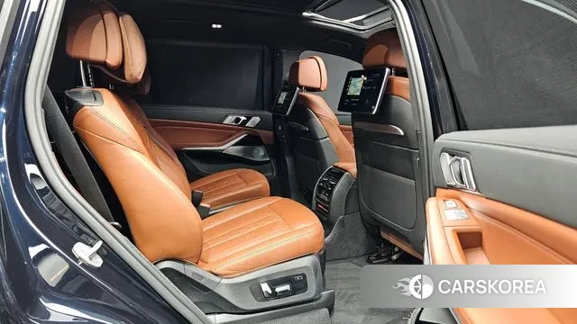 BMW X7 (G07) 2020 Черный из Кореи, фото 2