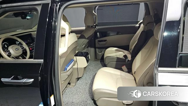 Kia Carnival 4th generation 2020 Черный из Кореи, фото 2