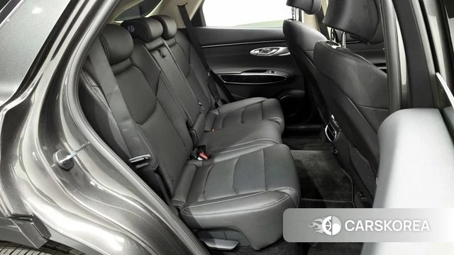 Genesis GV70 2023 Серый из Кореи, фото 2