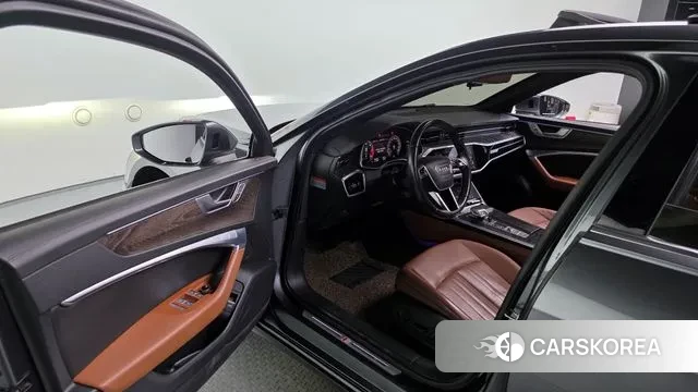 Audi A6 (C8) 2021 Серый из Кореи, фото 2