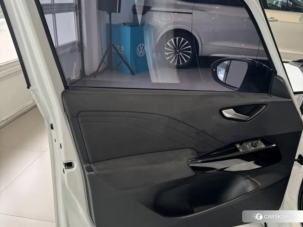 Volkswagen ID.3 2025 Белый из Китая, фото 2