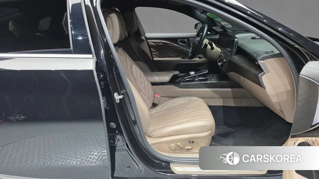 Kia K8 2023 Черный из Кореи, фото 2