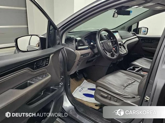 Honda Odyssey 2019 Серый из Кореи, фото 2