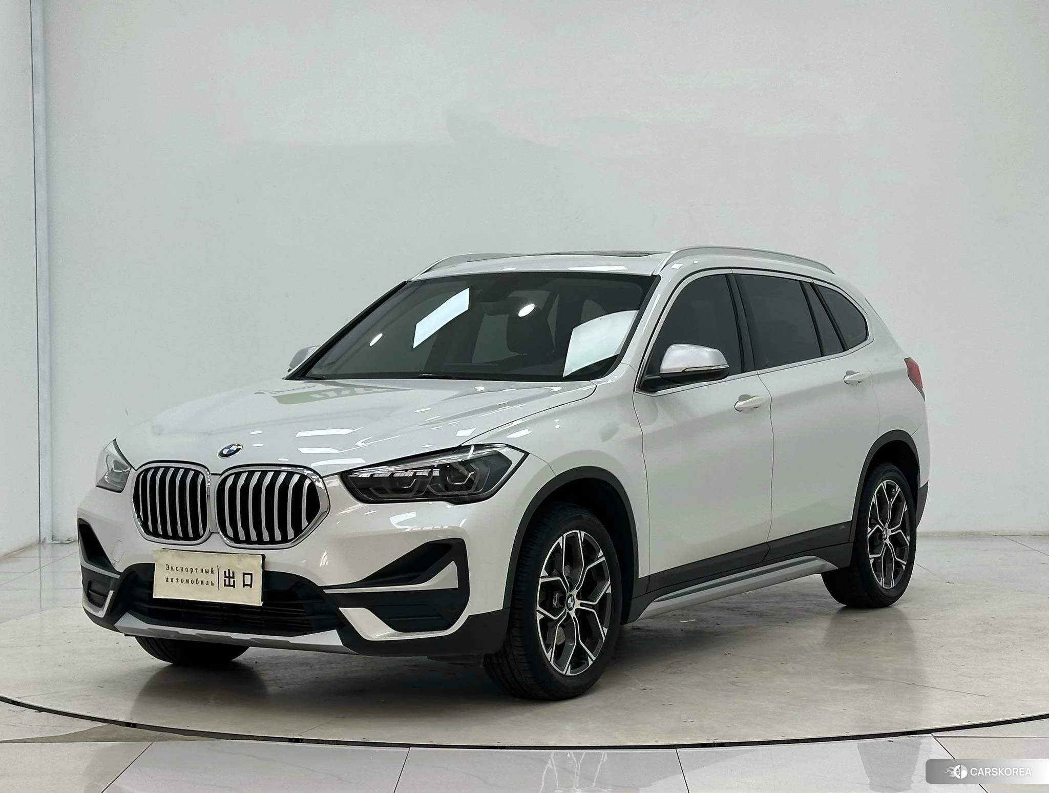 BMW X1 2021 Белый из Китая, фото 2
