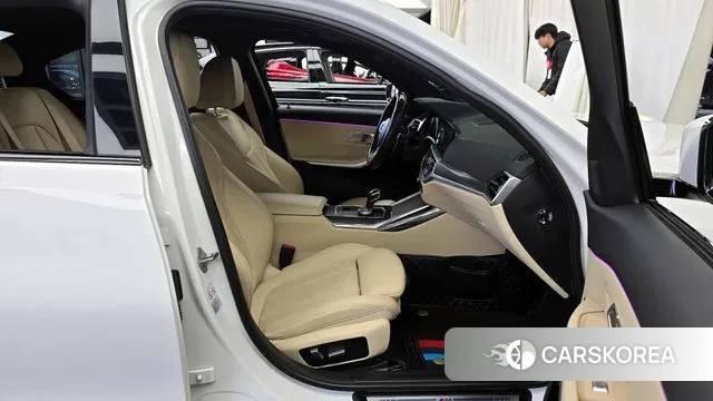 BMW 3 Series (G20) 2022 Белый из Кореи, фото 2