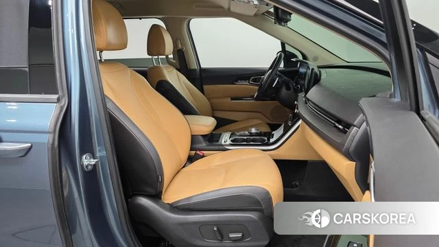 Kia Carnival 4th generation 2023 Небесно-голубой из Кореи, фото 2