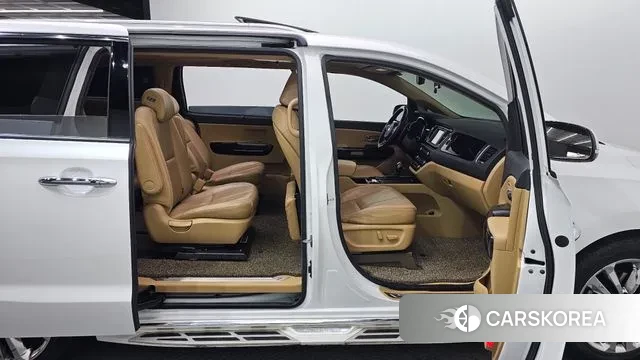 Kia All New Carnival 2018 Белый из Кореи, фото 2