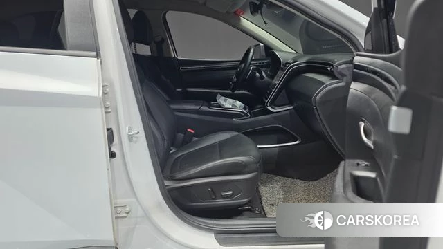 Hyundai Tucson (NX4) 2023 Белый из Кореи, фото 2