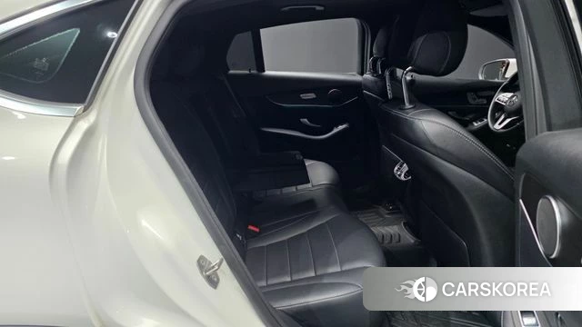 Mercedes-Benz GLC-Class X253 2021 Белый из Кореи, фото 2