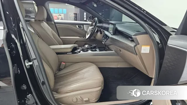 Kia K8 Hybrid 2022 Черный из Кореи, фото 2