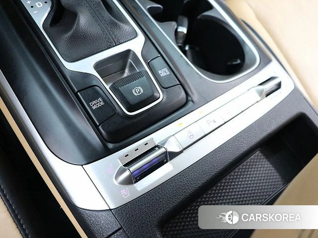 Kia Carnival 4th generation 2022 Белый из Кореи, фото 2