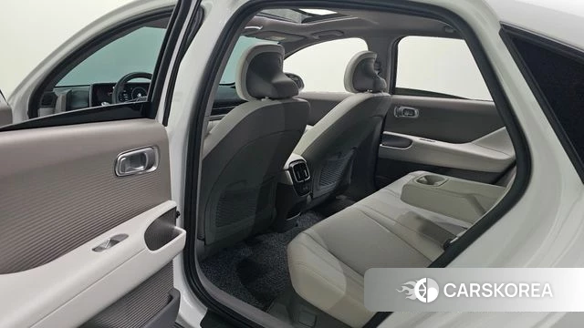 Hyundai Ionic 6 2022 Белый из Кореи, фото 2