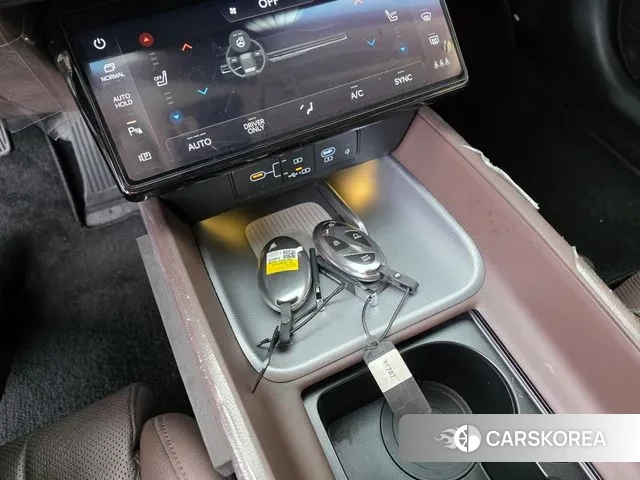 Hyundai Grandeur Hybrid (GN7) 2024 Белый из Кореи, фото 2