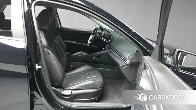 Hyundai Avante (CN7) 2021 Черный из Кореи, фото 2