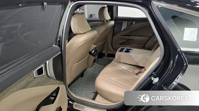 Kia K8 2022 Черный из Кореи, фото 2