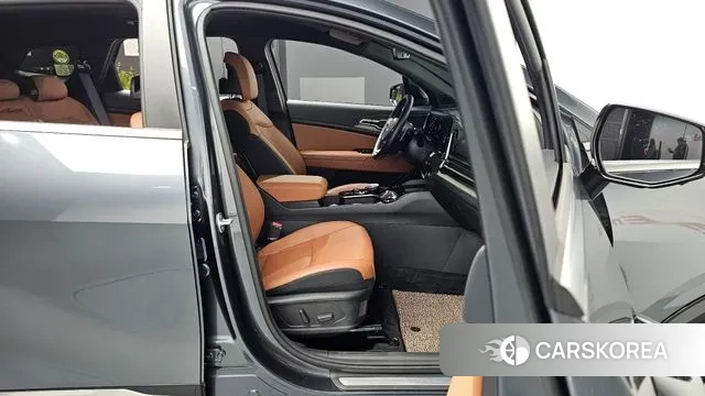 Kia Sportage 5th Generation Hybrid 2024 Серый из Кореи, фото 2