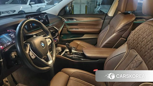 BMW 6 Series GT (G32) 2023 Белый из Кореи, фото 2