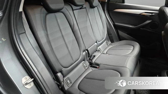 BMW X1 (F48) 2018 Серый из Кореи, фото 2