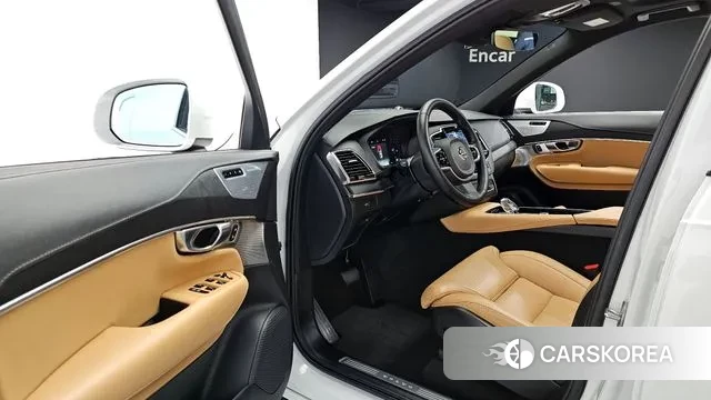 Volvo XC90 second Generation 2025 Белый из Кореи, фото 2