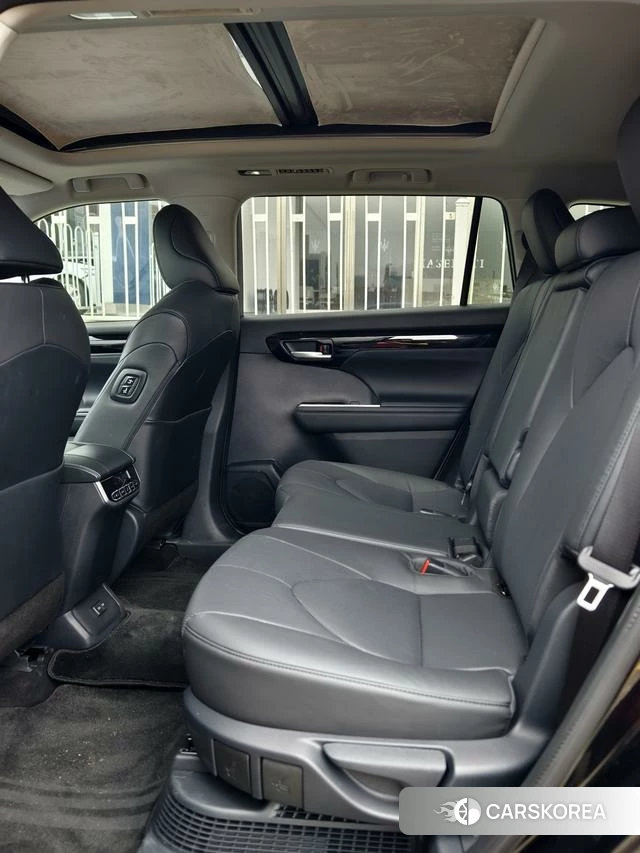 Toyota Highlander 2026 Черный из Китая, фото 2