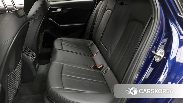 Audi A4 (B9) 2021 Синий из Кореи, фото 2