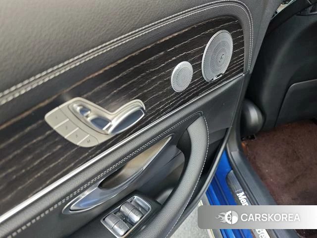 Mercedes-Benz E-class 2020 Черный из Китая, фото 2