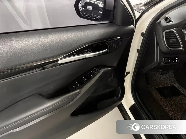 Kia Seltos 2021 Белый из Кореи, фото 2